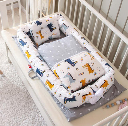 Anti-Pressure Newborn Foldable Portable Crib