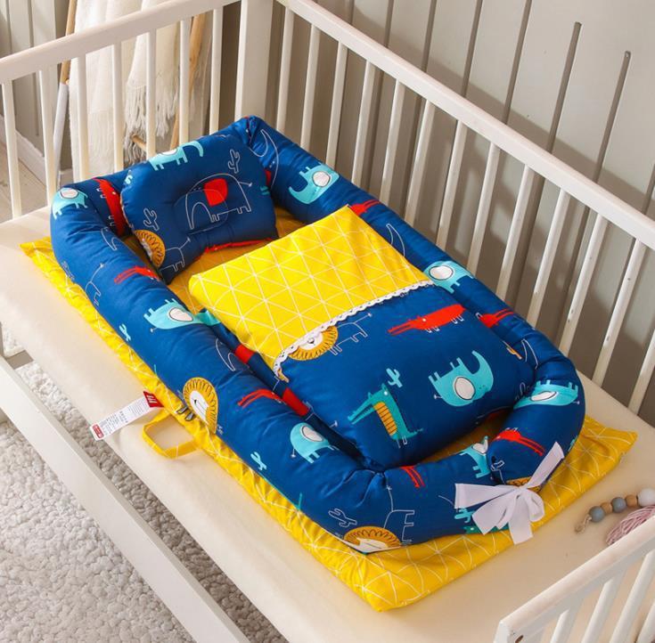 Anti-Pressure Newborn Foldable Portable Crib